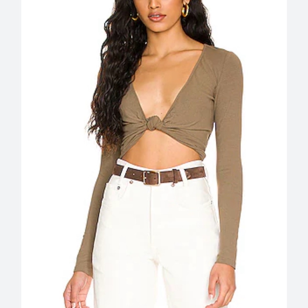 Knot-Front Long Sleeve Crop Top in Olive